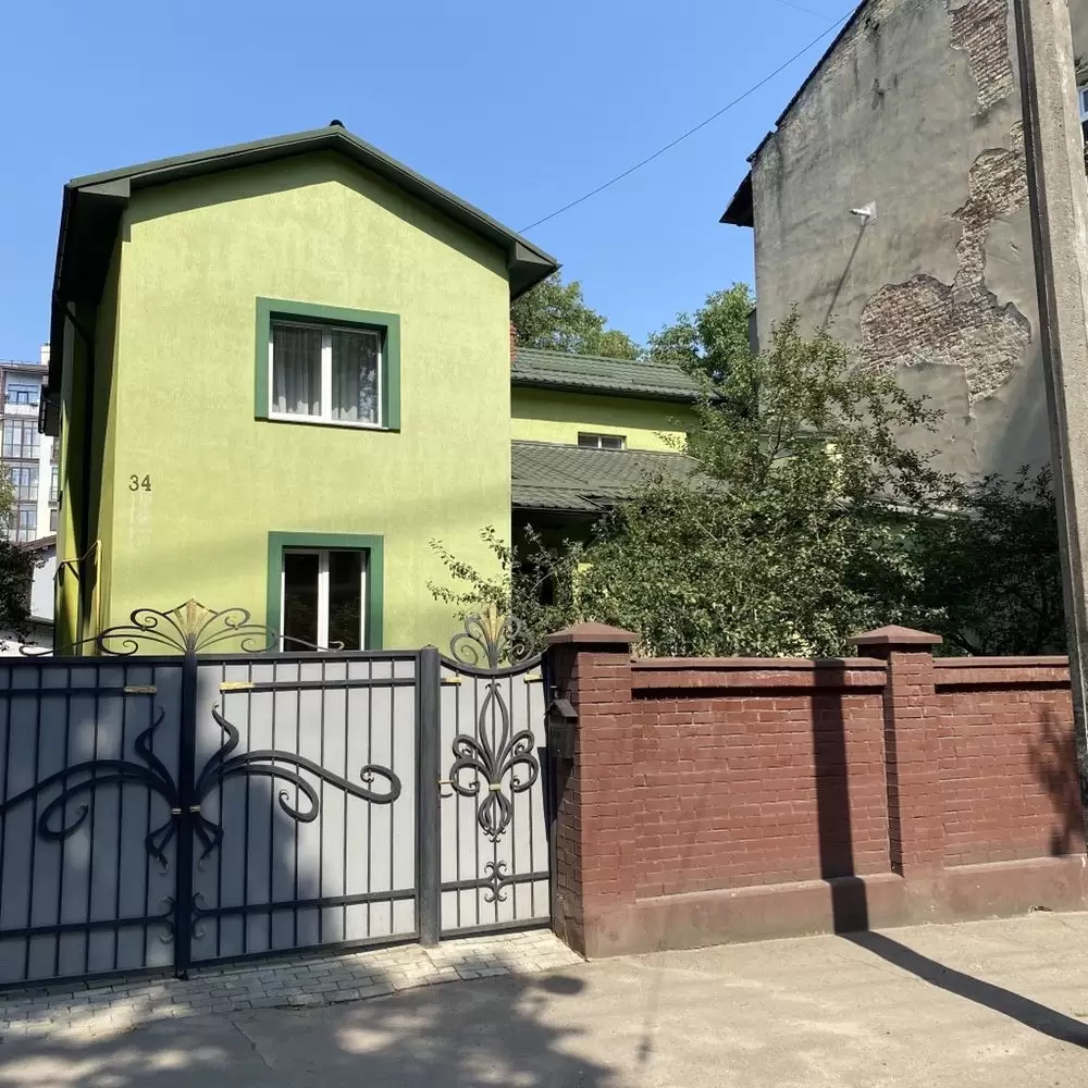 Продаж 7К Будинок  Львів, Залізничний, вул Антоновича  275 м.кв