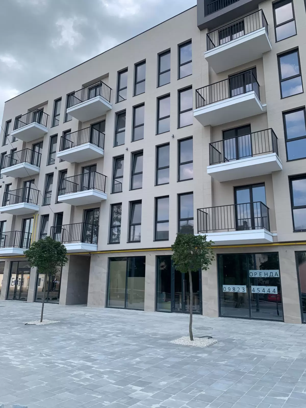 Продаж 2К квартира  Львів, Галицький, С Бандери, 75 