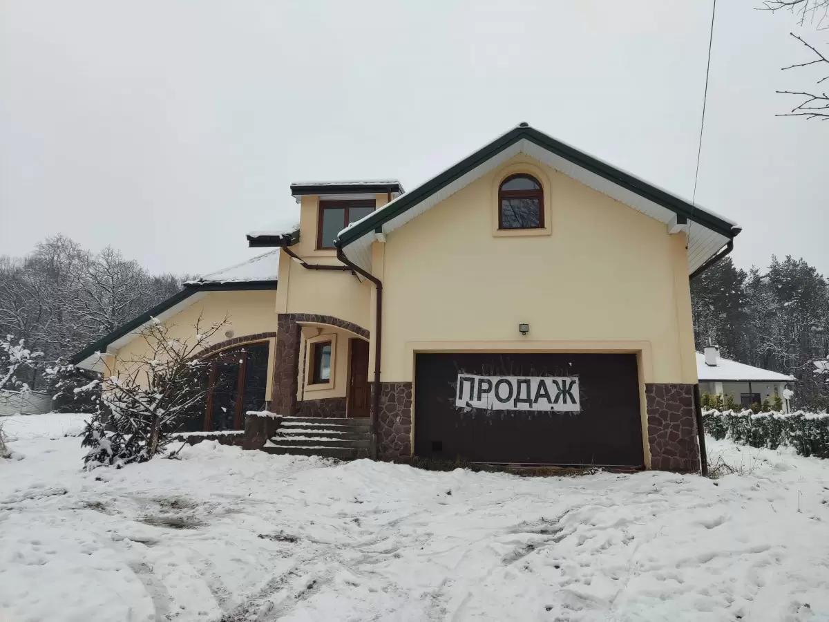 Продаж 6К будинок з земельною ділянкою в Липниках