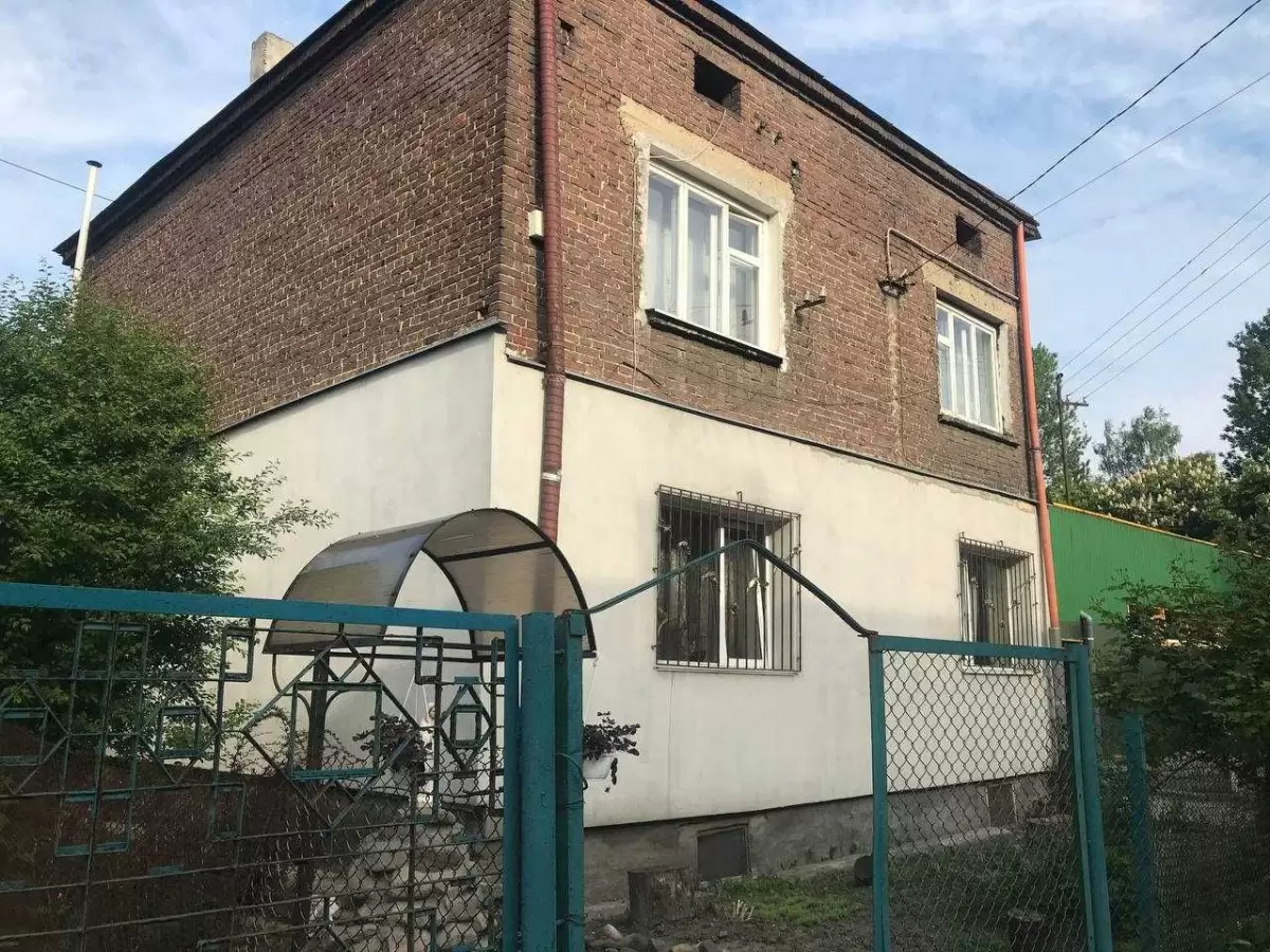 Продаж 1/2 Будинку, Франківський район, вулиця Кондукторська 2