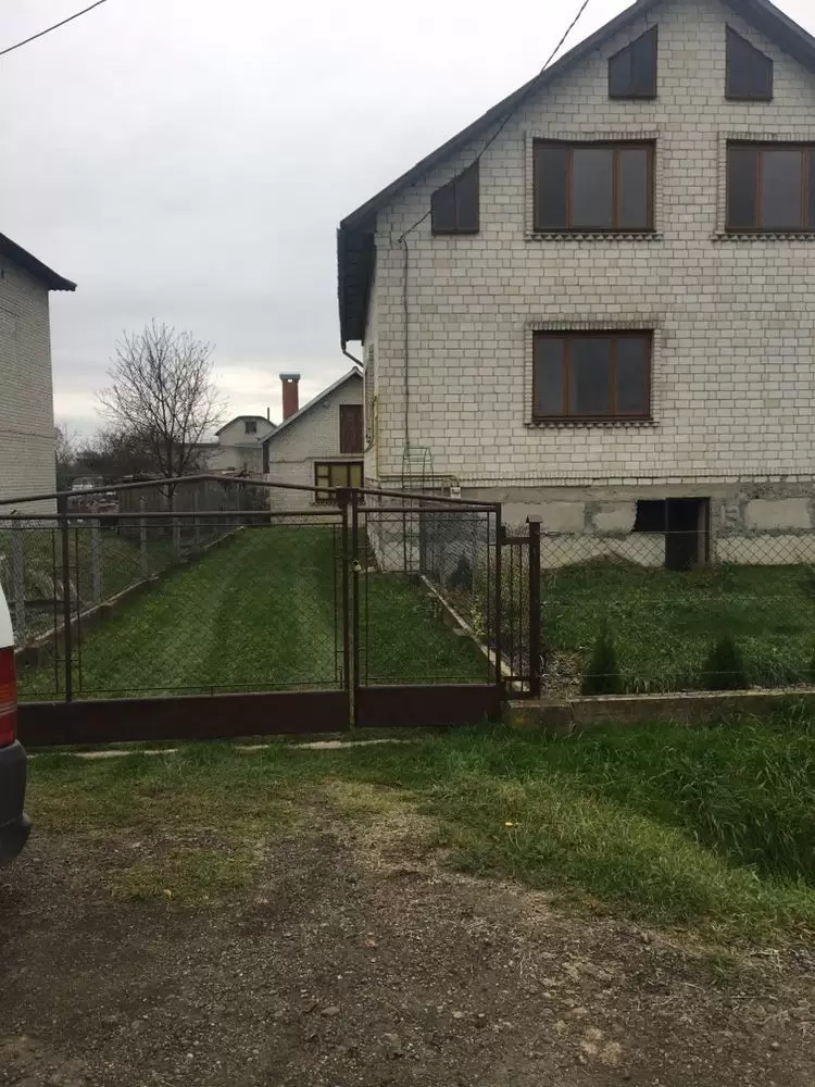 Продаж 4К будинок Львів, Розділ