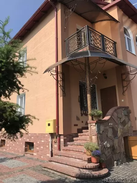 Продаж 5К будинок Львів, Лапаївка, Стуса 