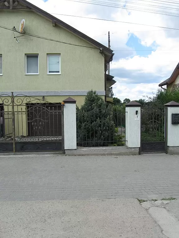 Продаж 1/2 будинку Львів, Брюховичі, Січових Стрільців