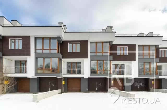 Продаж 3К будинок Львів, Брюховичі, Львівська 71