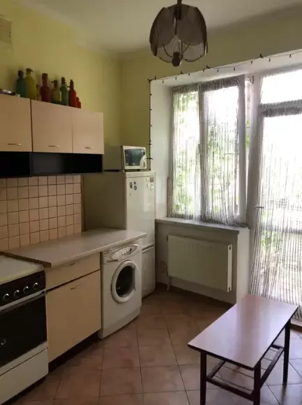 Оренда 1к Стороженка 