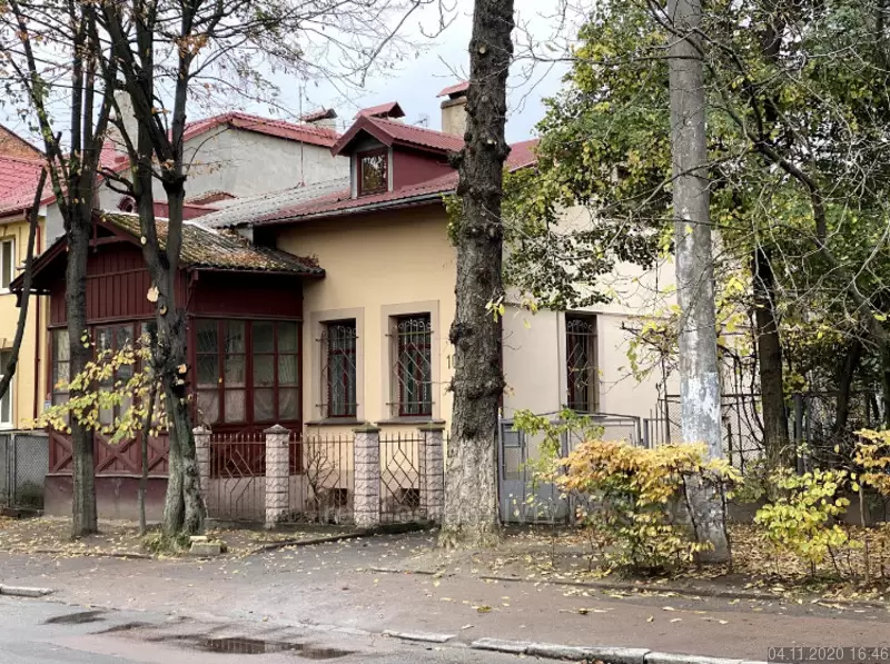 Продаж 9К Будинок  Львів, Личаківський, Бігова вул, 17  240 м.кв