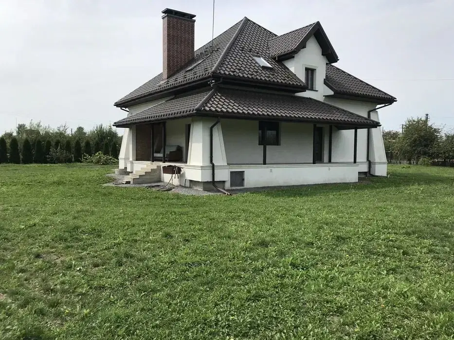 Продаж будинок в с. Батятичі, Львівський р-н, Львівська обл.