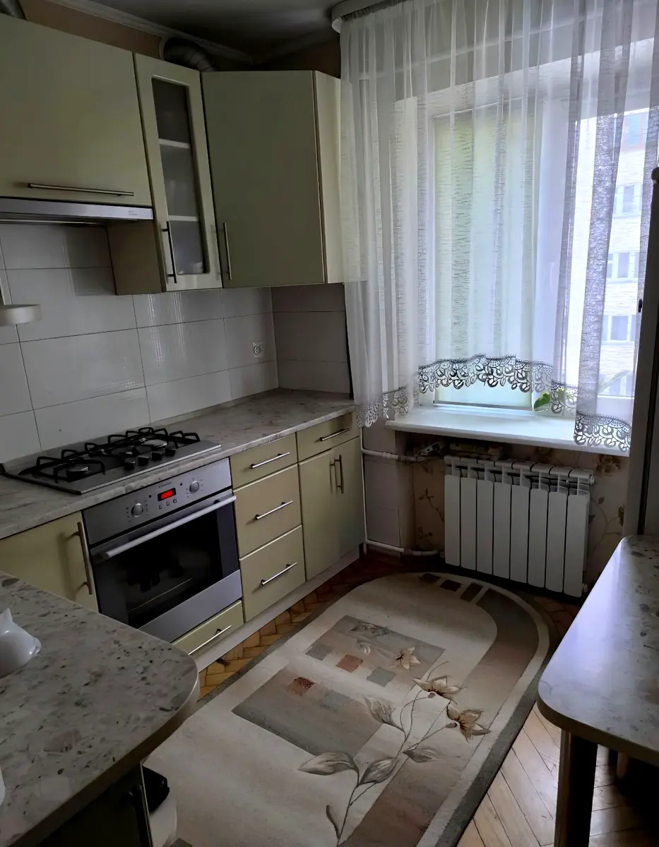 ПРОДАЖ 2К вул.Пасічна 64, Личаківський р-н м.Львів