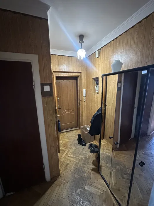 ПРОДАЖ 1К вул. В.Великого 15 Франківський р-н м. Львів