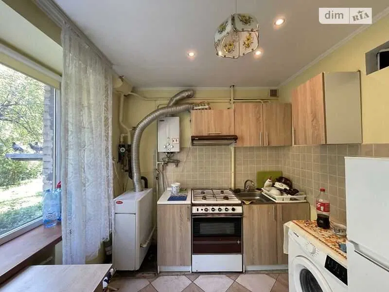 ПРОДАЖ 2К вул. Зарицьких, 44 Галицький р-н. м. Львів