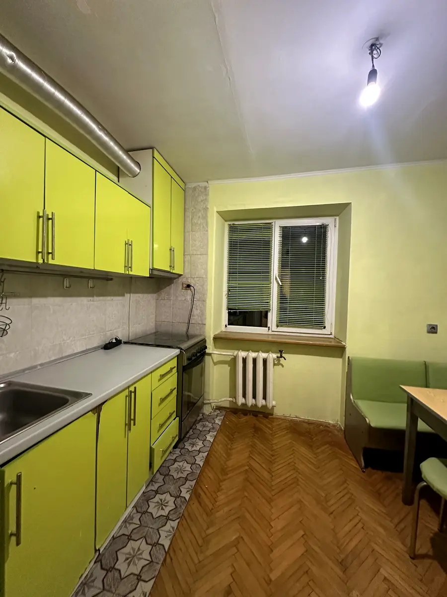 ПРОДАЖ 2К вул. Івана Багряного, 39 Франківський р-н. м. Львів