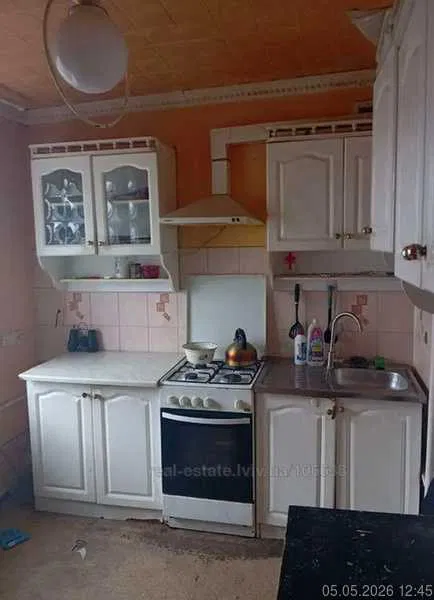 ПРОДАЖ 2К вул.Перфецького, Франківський р-н м. Львів