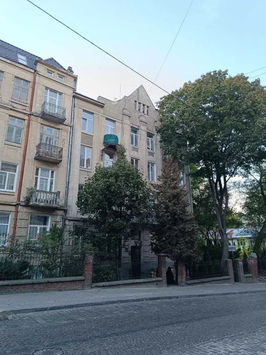 ПРОДАЖ 4К КВ вул.Франка, Галицький рн