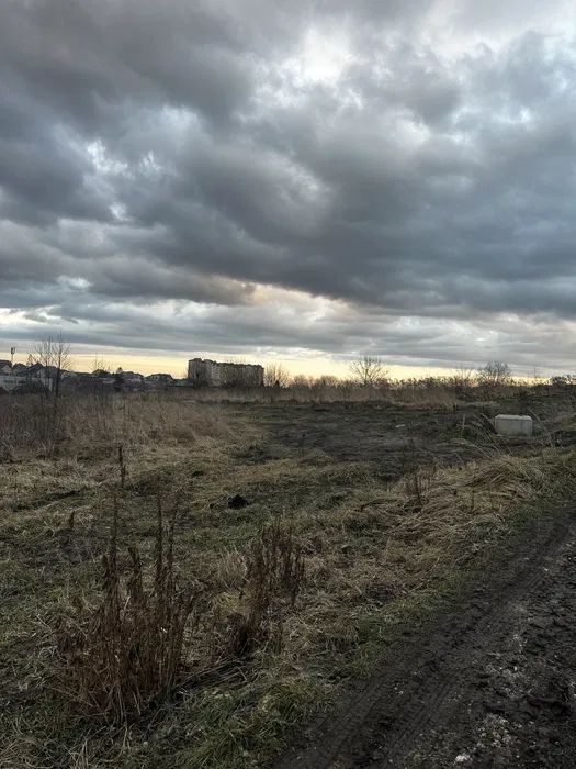 Продаж зкмельної  ділянки с. Зубра, Львівської  області