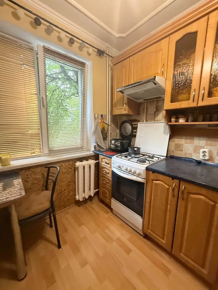 ПРОДАЖ 2К КВ вул.Медової печери, Личаківський рн