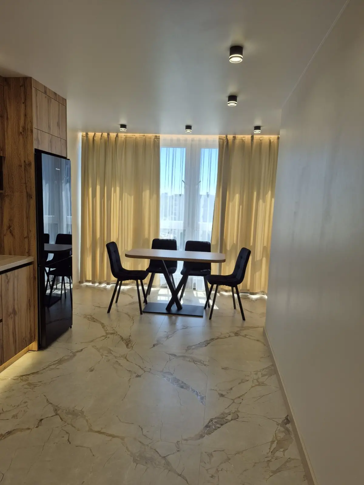 ОРЕНДА 1К КВ ЖК R2 Residence, вул.Роксоляни, Залізничний рн