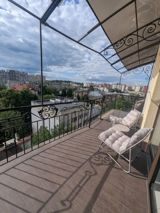 ОРЕНДА 2К КВ вул.Квітки-Основяненка, Галицький район (з терасою)