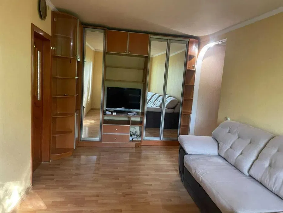 ОРЕНДА 2К КВ вул. Максимовича,7а, Сихівський рн