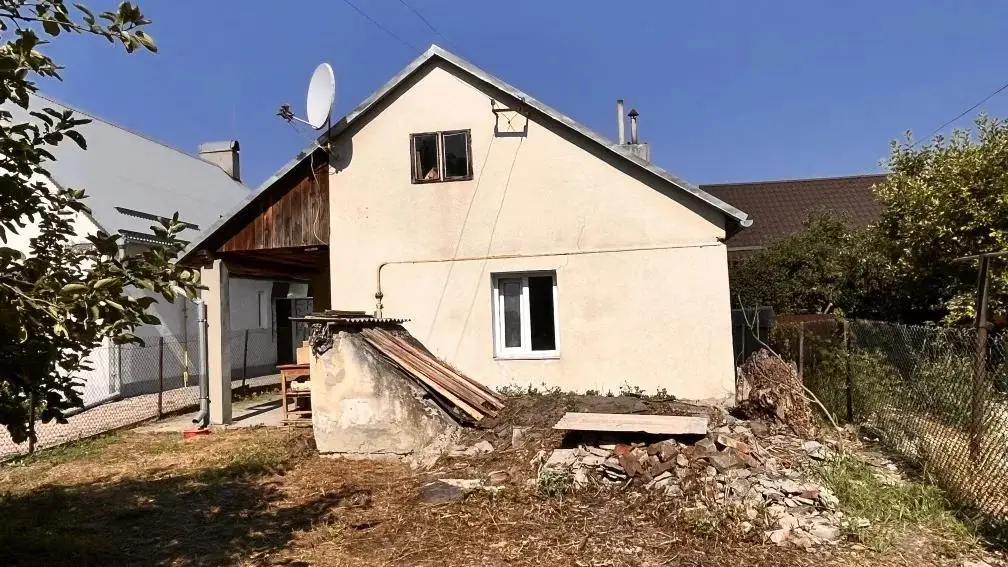 Продаж будинок С. Красне,Львівської області