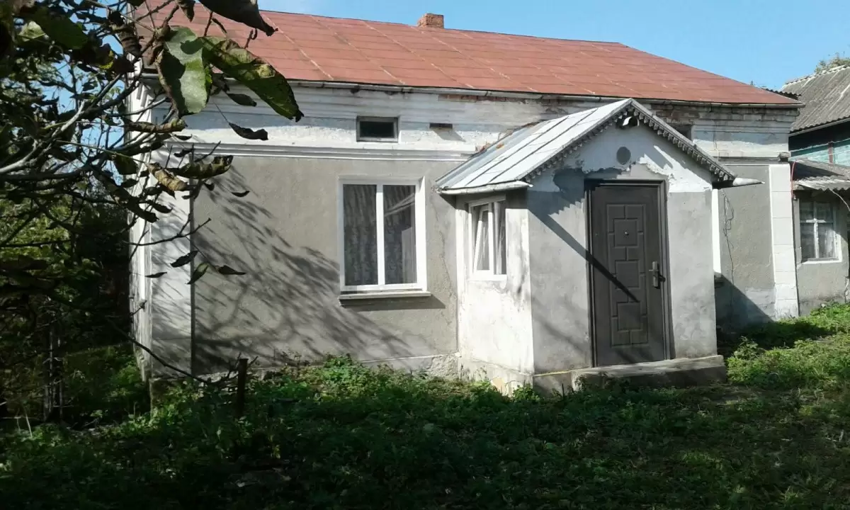 Продається Житловий будинок село Білоголови