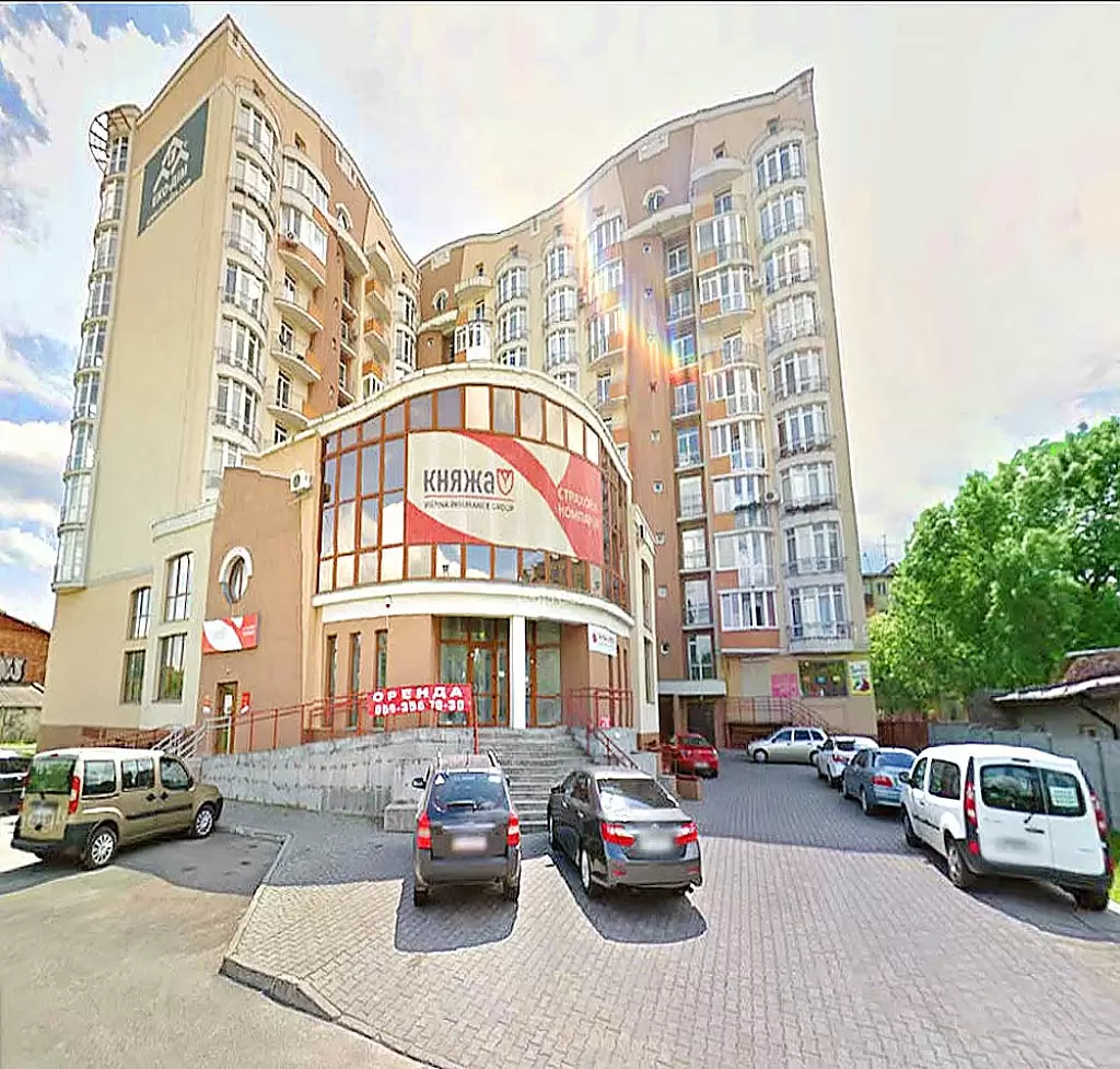 Продаж 2К Квартира  Львів, Ставова  81 м.кв