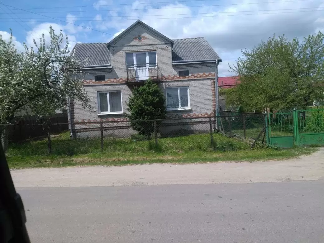 Продаж Будинок в Зимній воді