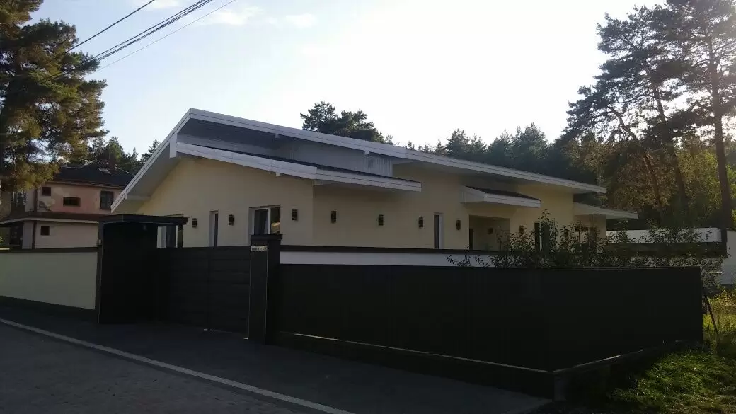 Продаж будинка в смт Брюховичі