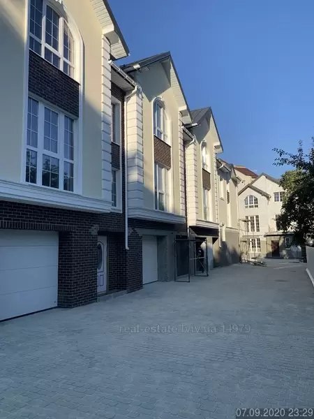 Продаж 4К Будинок  Львів, Галицький, Кропивницького М. пл.  144 м.кв