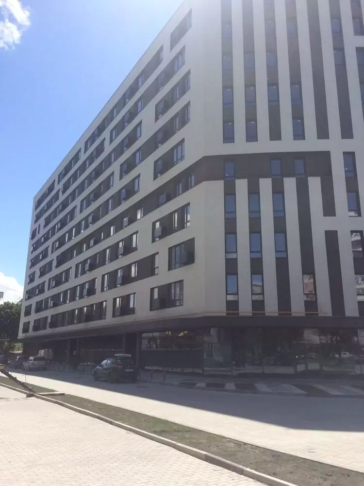 Продаж 2К Квартира  76.3 м.кв