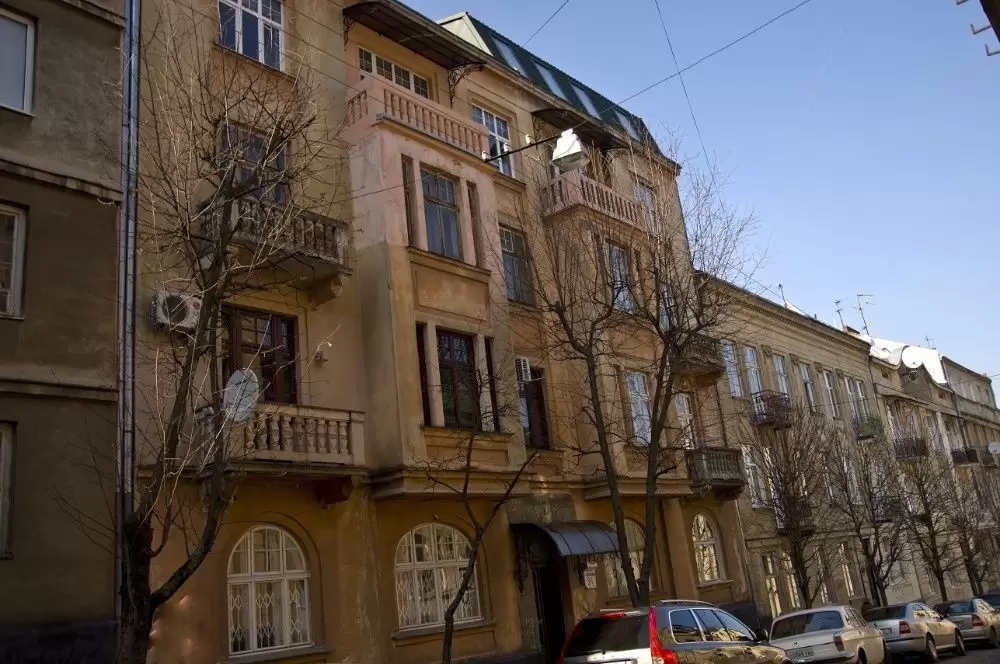 Продаж 5К Квартира  Львів, Шевченківський, вул Тарнавского дом 34