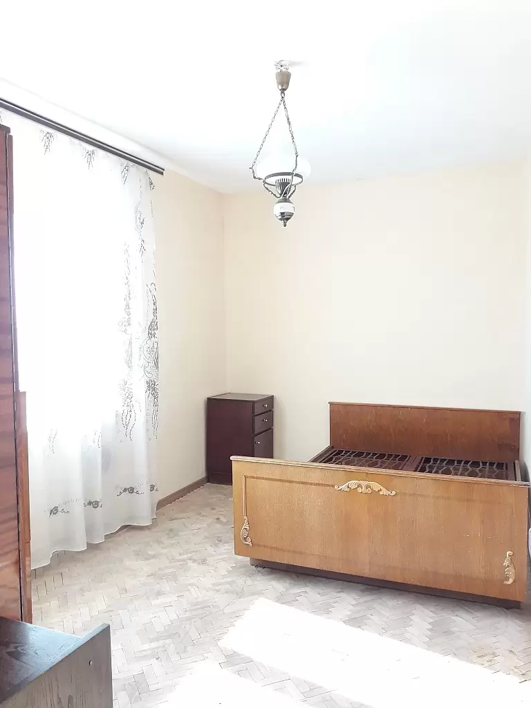 Продаж 3К Квартира  Львів, Петлюри,  58 м.кв