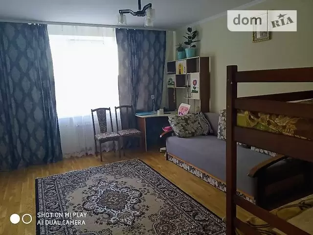 Продаж 1К Квартира  Львів, Залізничний, Роксолани вул  47 м.кв