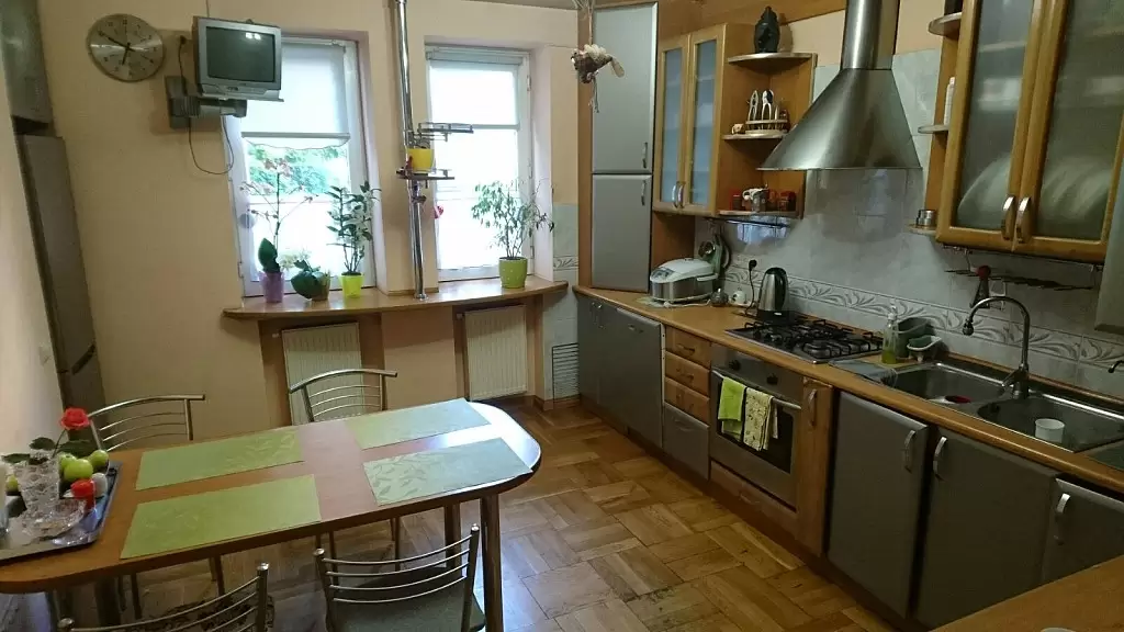 Продаж 4К Квартира  Львів, Франківський, Перемиська Чупринки  125 м.кв