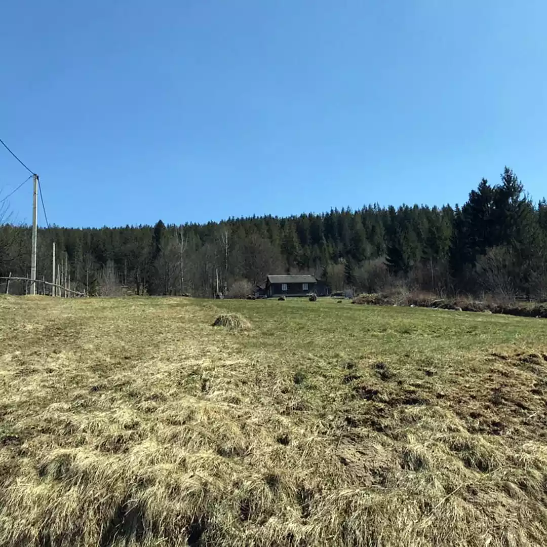 Продаж земельної ділянки с.Яремче.10сот.