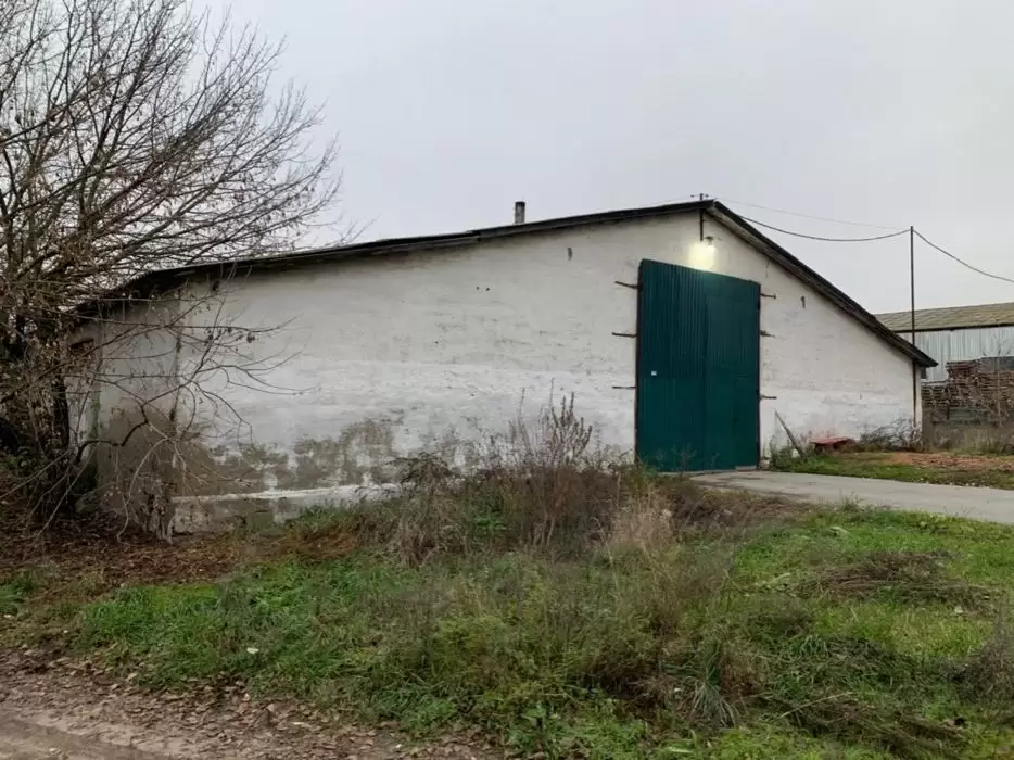 Оренда окрема будівля  1200 м.кв