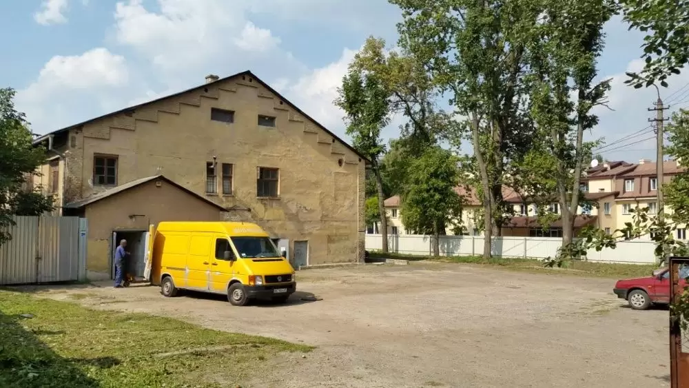 Оренда окрема будівля  794 м.кв