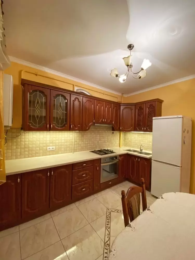 Продаж 2К квартира  Львів, Під голоском, 8 