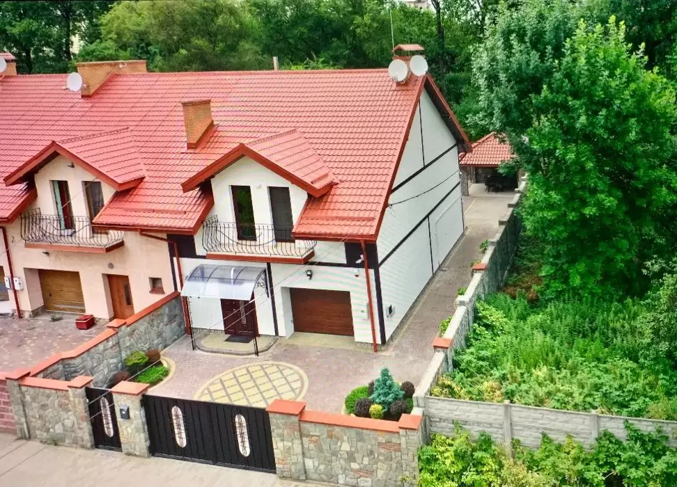 Продаж котедж у львові район Рясне 1