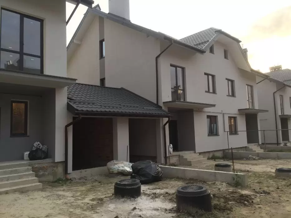 Продаж 5К будинок  Дубляни, В. Стуса 