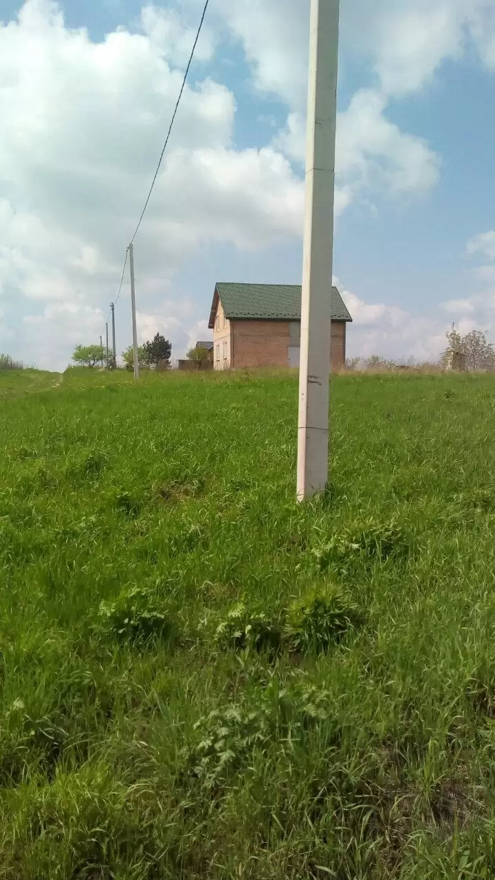 Продаж земля під житлову забудову  Давидів, вул Б. Хмельницького 