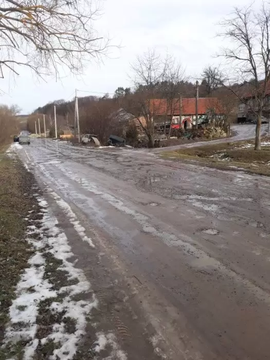 Продаж земля під житлову забудову  Бродки 
