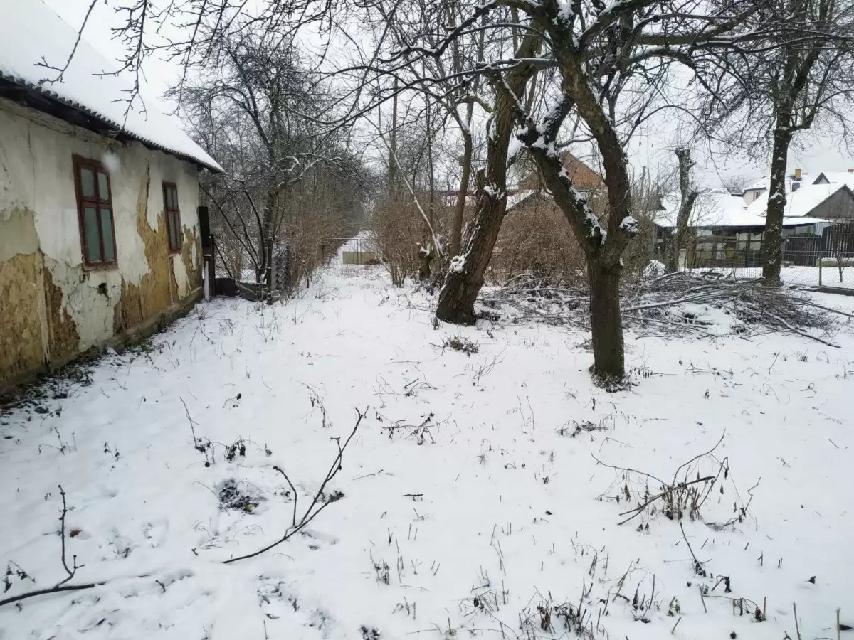 Продаж земля під житлову забудову 