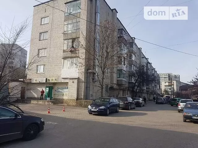 Продаж 1к кв Львів 38 м.кв. Грінченка Шевченківський